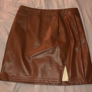 ✨NWOT✨ Lulu’s Skirt